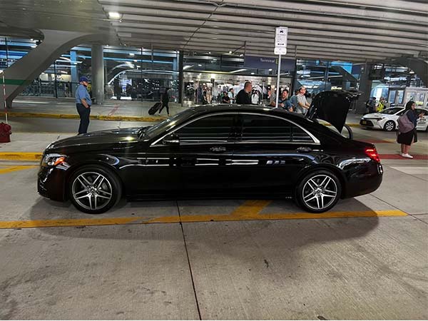 Midway Airport Limo Services for Seamless Travel