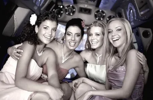 The Best Prom Limo Service – Limo Rentals for Prom & Homecoming